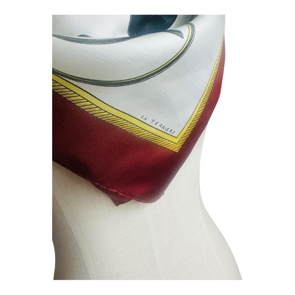 Hermès Les Voitures Nouvelles Silk Scarf Carre 90 Burgundy White Gold Clean - Picture 6 of 9